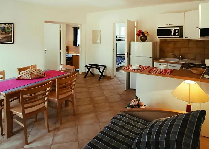 Apartamento In Corsica With Access *