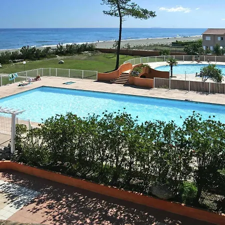 Apartment Near The Sea, Borgo-plage *