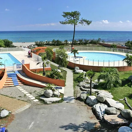 Near The Sea, Borgo-plage *